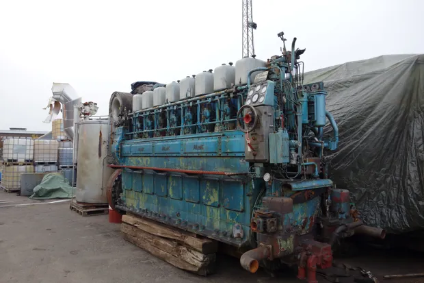 Image 5 of 6 - MaK - 8Mu 452 AK