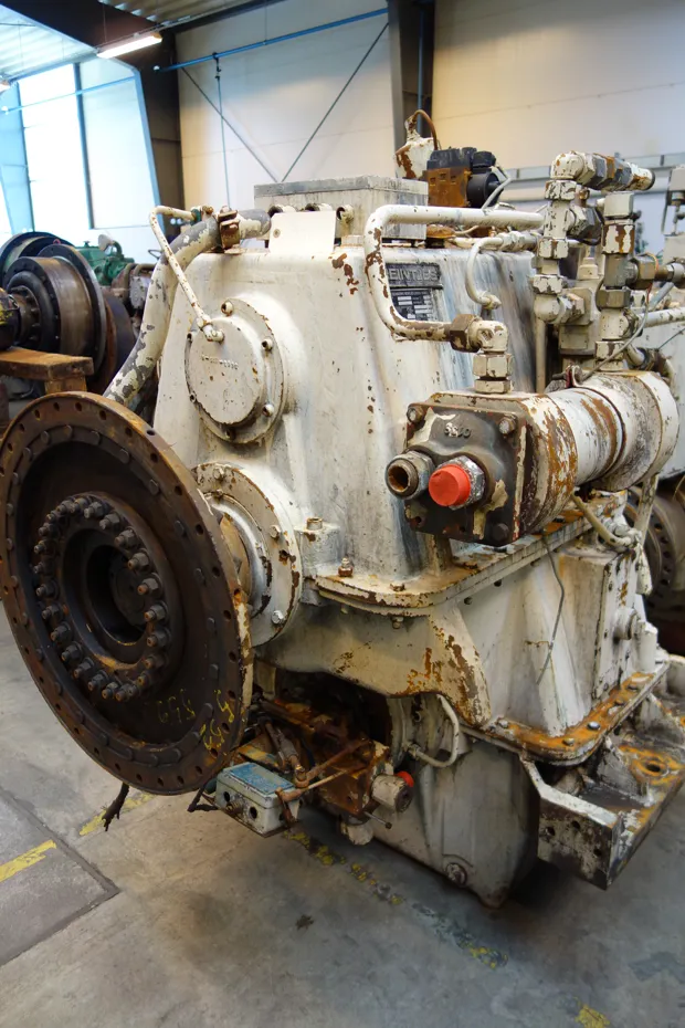 Image 3 of 4 - Reintjes - VAL 1040