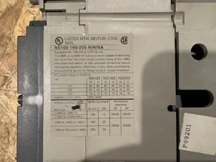 Merlin Gerin - Compact