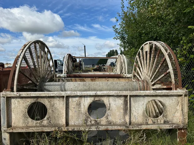 Image 4 of 5 - ND185-2