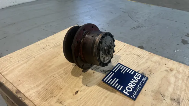 Image 6 of 7 - FAIRFIELD MFG. CO. INC. - TORQUE HUB W1B100318