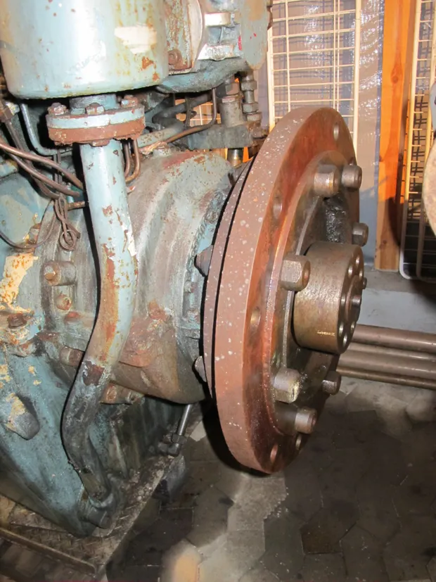 Image 15 of 20 - Volda Liaaen - AG 500C