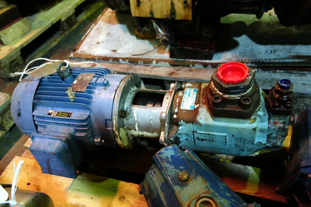Image 1 of 5 - HP788