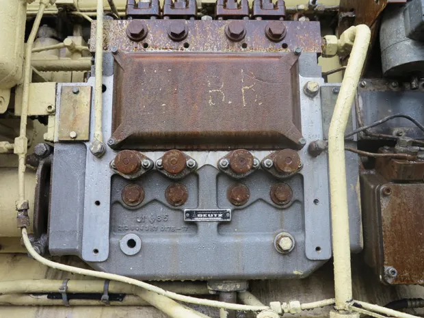 Image 7 of 8 - Deutz - SBV 8M 628