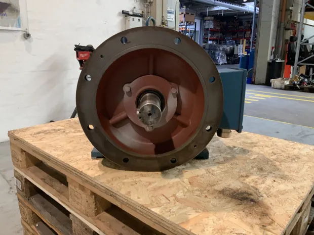 Image 2 of 6 - Wuxi Lanhai Electro Motor - Y225S-4-H