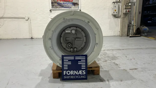 Image 3 of 9 - ABB - VTR 304-P11