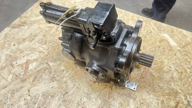 Image 8 of 10 - HP897