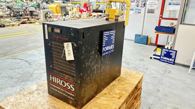 Image 5 of 7 - Hiross, Compressed air treatment. - SGB018 230/1/60 Float