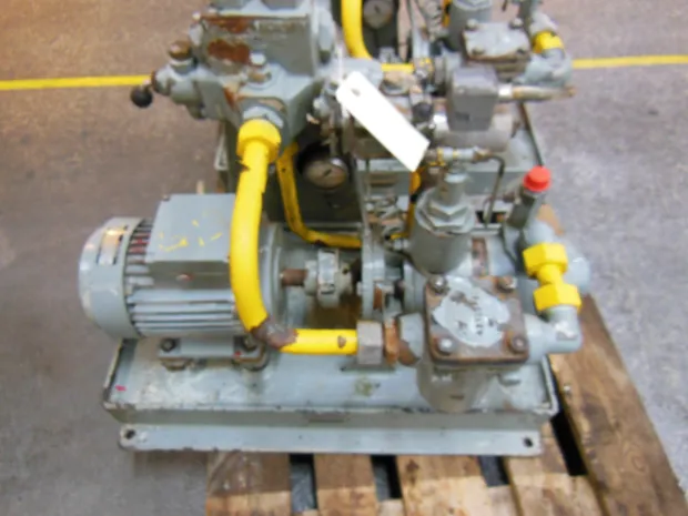 Image 2 of 3 - HP292