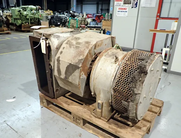 Image 3 of 5 - MAN B&W-SsangYong - NR 20/R149