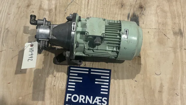 Image 6 of 8 - HP992