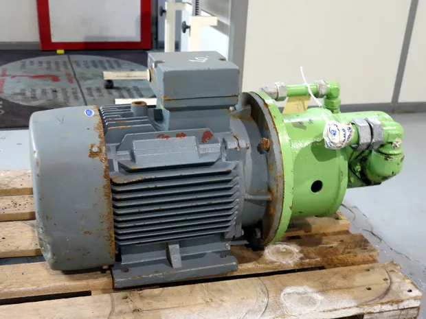 Image 1 of 5 - HP937