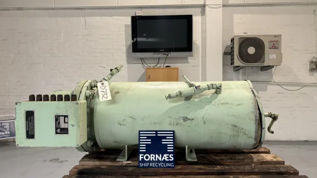 Image 1 of 7 - Aalborg industries - Vesta EH30