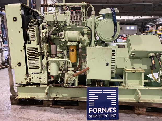 Image 4 of 14 - Caterpillar