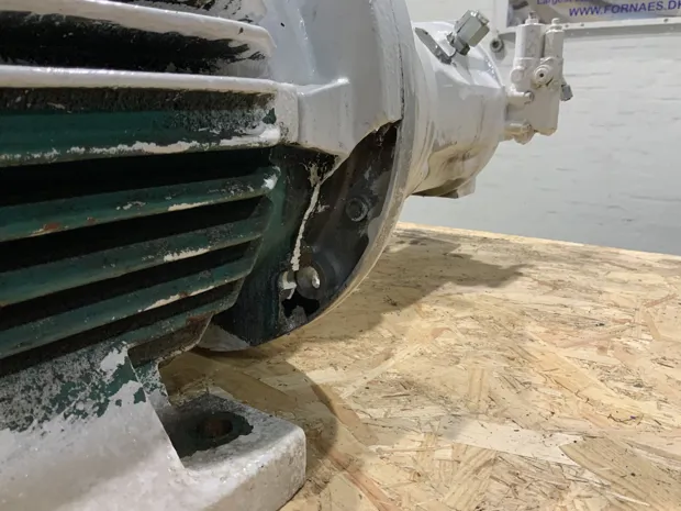 Image 7 of 7 - HP1033