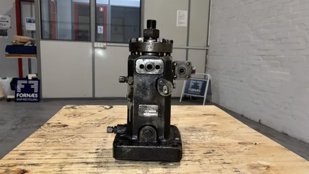 Image 1 of 7 - MaK - 551