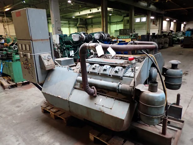 Image 3 of 8 - Deutz