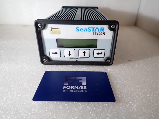 Image 1 of 3 - Furgo SeaStar - 3510 LR