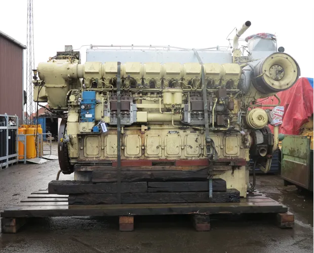 Image 1 of 7 - Deutz - SBV 8M 628