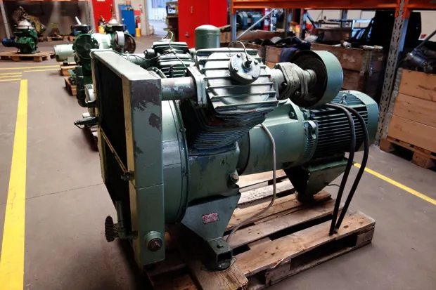 Image 2 of 4 - Biab - KTC2