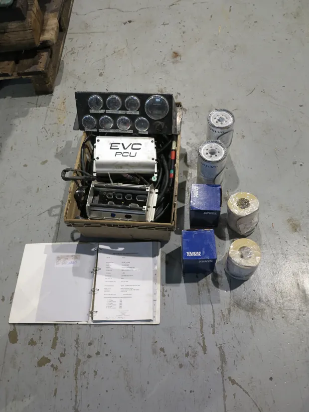 Image 5 of 9 - Volvo Penta - D12D-B MH