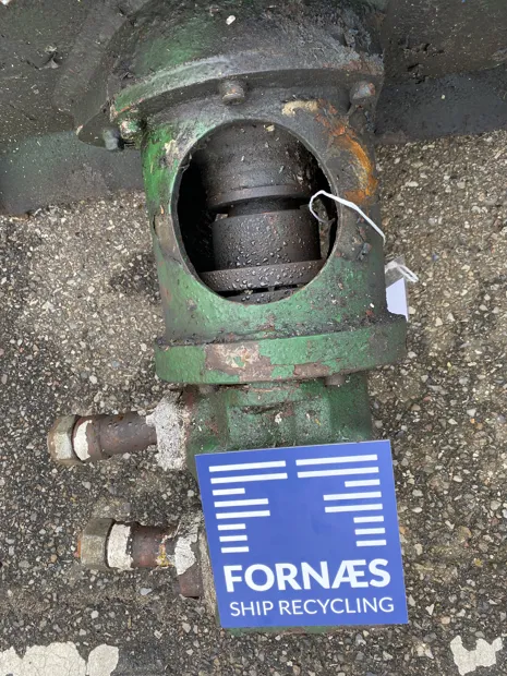 Image 3 of 4 - No plate