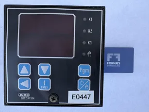 Jumo Dicon -  SM Pressure Controller SRM-96/10-021,00-61 Range 0 5.99 Bar