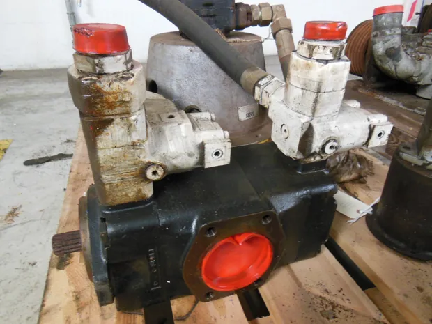 Image 1 of 2 - HP515