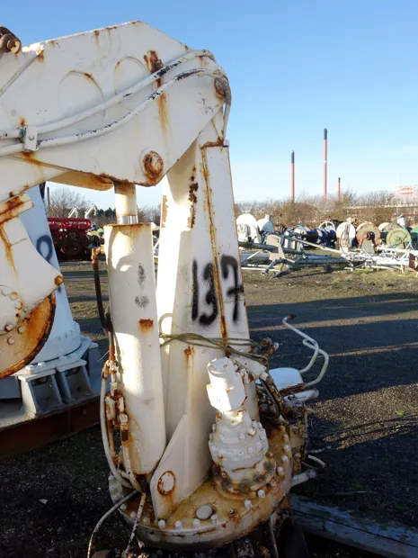 Image 5 of 5 - Ligeud 4,5 m. med 3 udskud