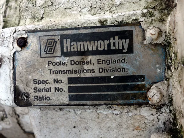 Image 3 of 3 - Tackle winch