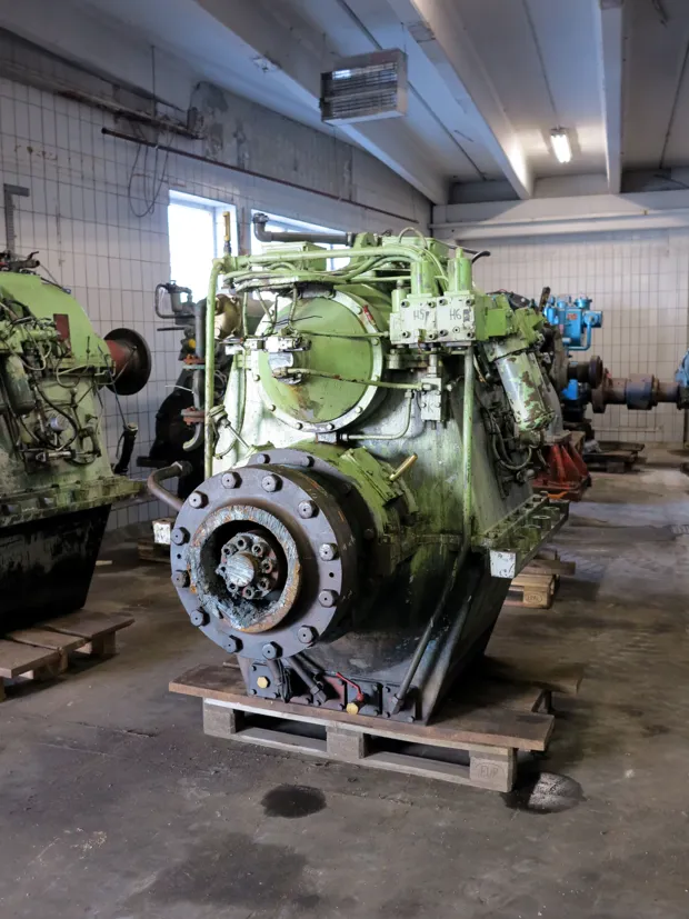 Image 5 of 5 - Ulstein - 600 AGSC