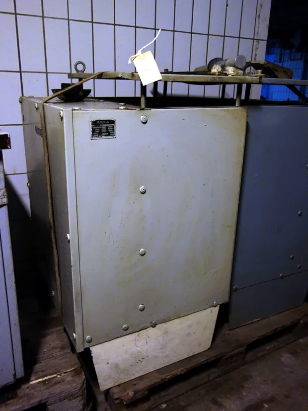 Image 1 of 2 - Asea - PEG 4533