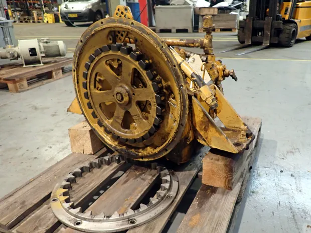 Image 3 of 9 - Twin Disc - MG 509