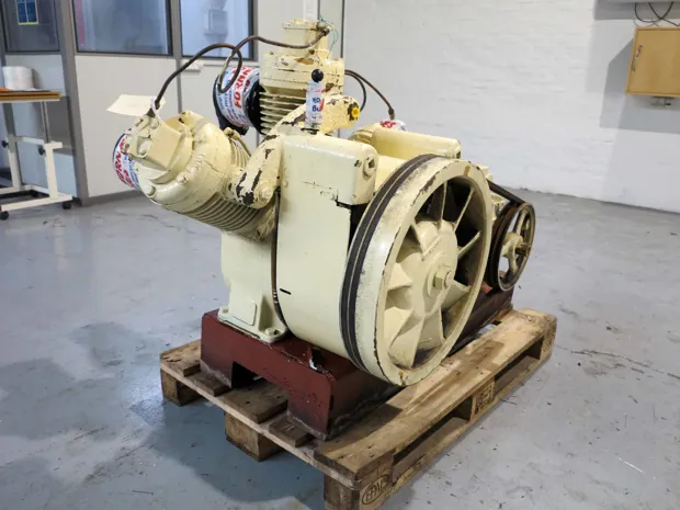 Image 4 of 6 - Ingersoll-Rand - 1.5T2