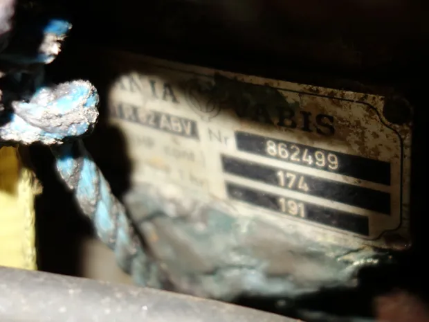 Image 8 of 8 - Scania - DS11 R82ABV