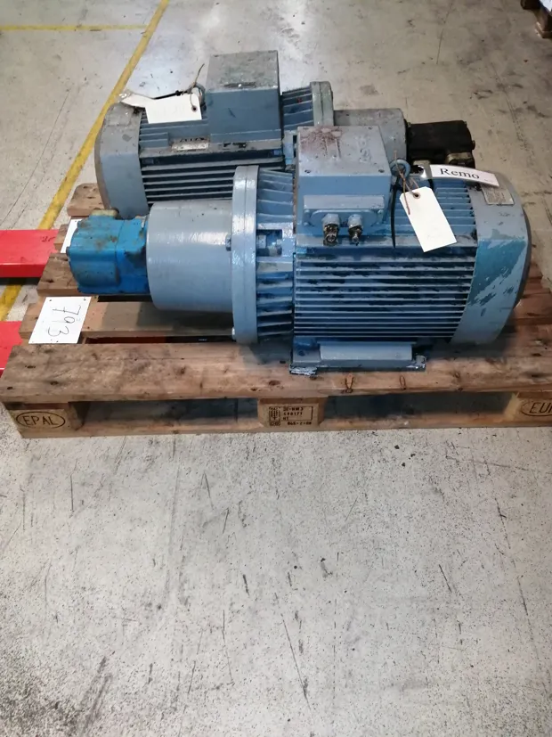 Image 1 of 8 - HP792
