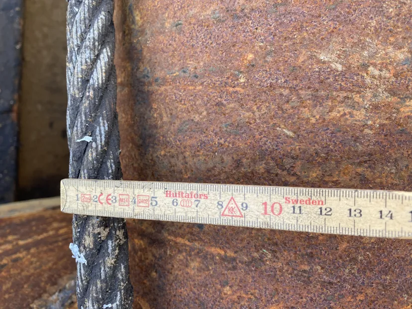 Image 4 of 7 - Split winch