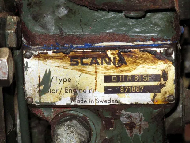 Image 5 of 5 - Scania - D11 R81SF