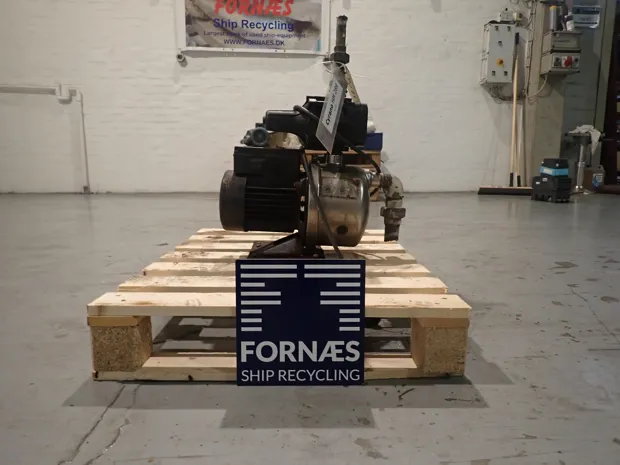 Image 4 of 5 - Grundfos