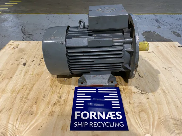 Image 3 of 5 - VEM - K11R132S4