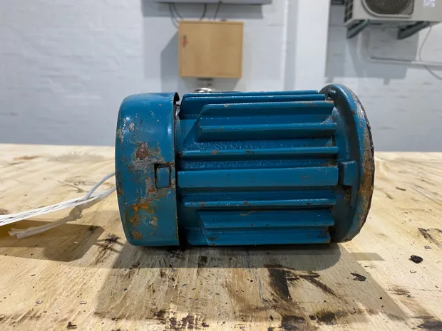 Image 1 of 5 - VEM - K21R63G4