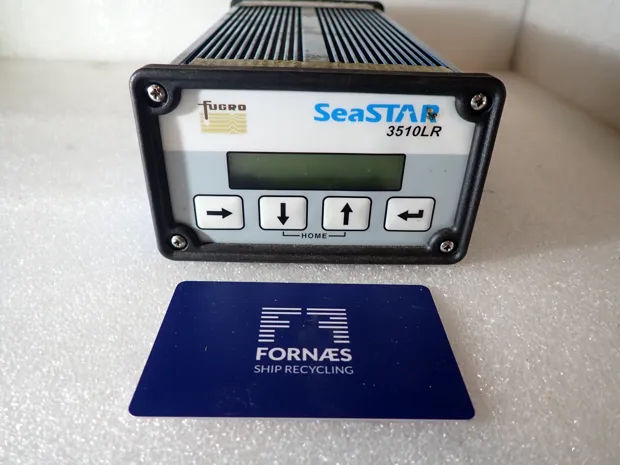 Image 1 of 3 - Fugro SeaStar - 3510 LR