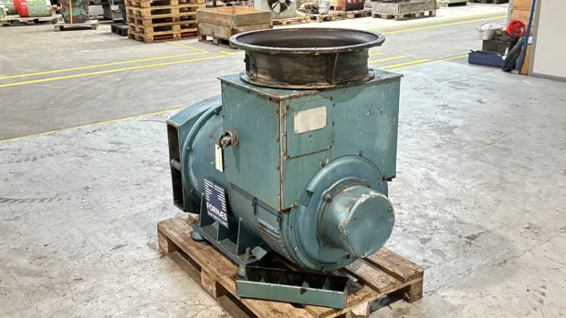 Image 3 of 8 - Stamford  - HC44C