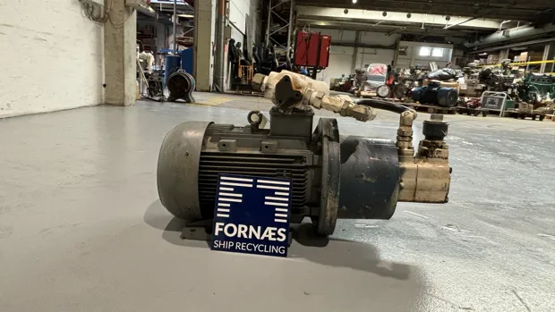 Image 3 of 9 - HP972