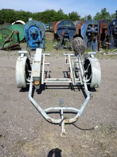 D368