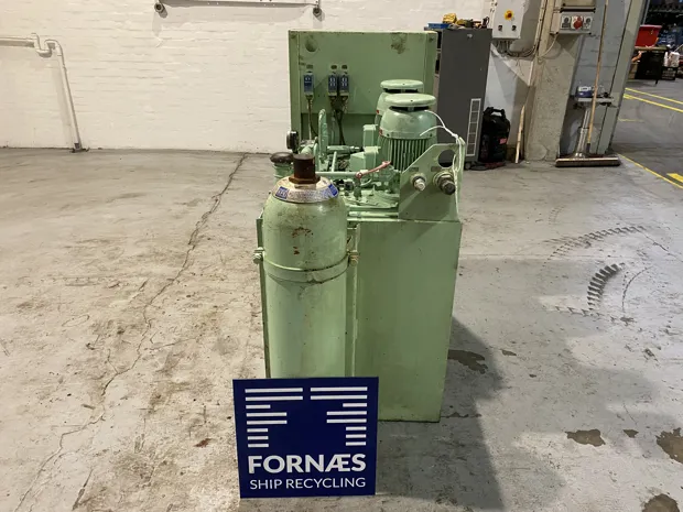 Image 2 of 8 - HS321