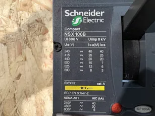 Schneider - NSX100B