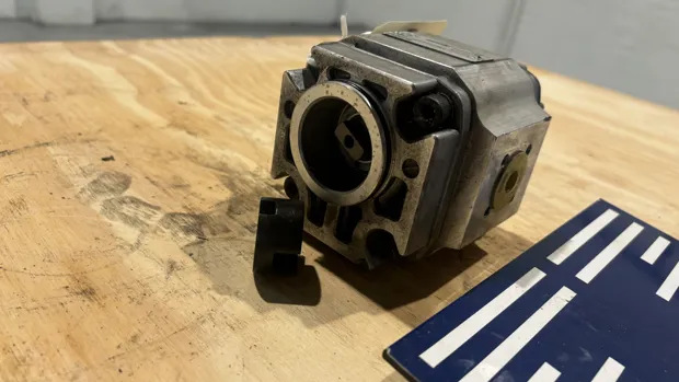 Image 6 of 8 - HP1000