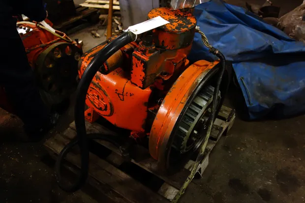 Image 2 of 4 - HP956