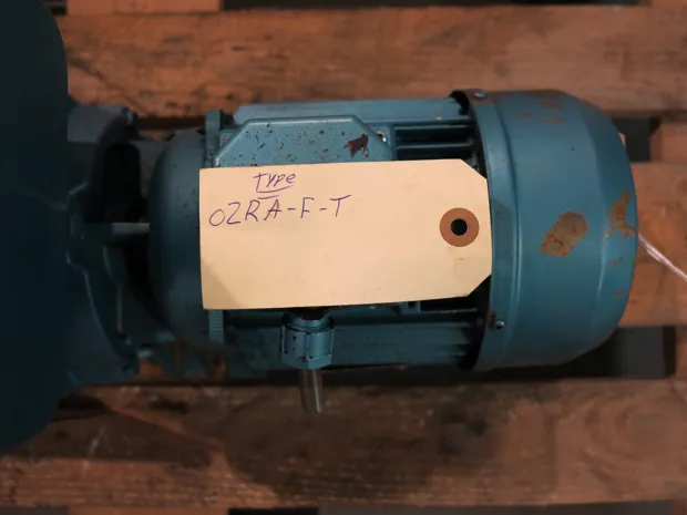 Image 6 of 8 - Alpha pump - 02RA-F-T